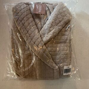 ULTA Beauty Gray Fleece Polyester Robe S/M Shawl Collar Long Sleeve Women